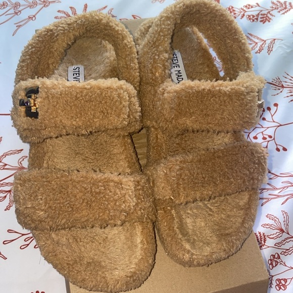 Steve Madden Mona Sandal - Picture 6 of 12